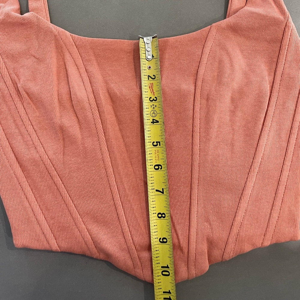 The Olivia Top - Picture 3 of 4